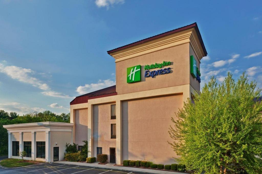 Holiday Inn Express Ringgold Exterior photo